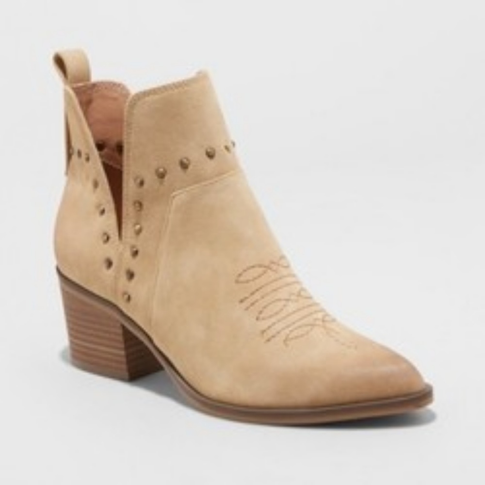 TARGET BRAND: Women's Bedelia Western Studded Boot
